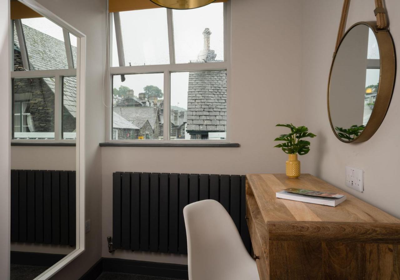 Spacious - Contemporary 2Br Apartment - Central Ambleside - Parking Экстерьер фото